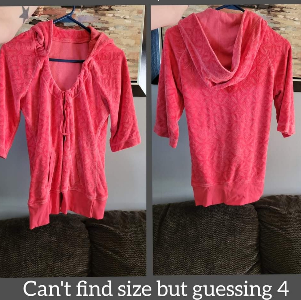 Lululemon hooded shirt, size small, HARD TO FIND!!